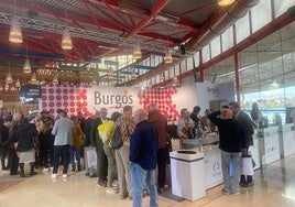 Stand de Burgos Alimenta en el Salón H&T de Málaga 2025.