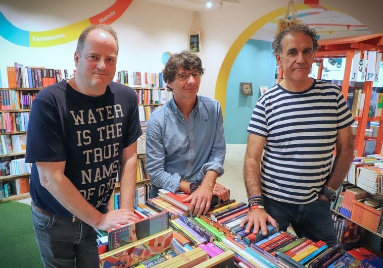 Víctor Adot, Álvaro Manso y Guillermo Ruiz-Rozas son los actuales gerentes de Música y Deportes.