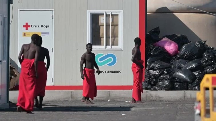 Llega un cayuco a El Hierro con 159 inmigrantes a bordo