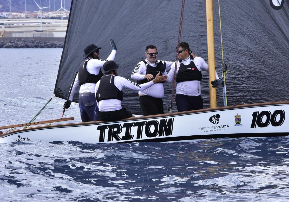 El Tritón Deportes Yaiza se proclama campeón de Canarias de Barquillos en Arinaga