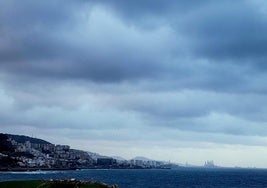 Fuerte viento en las islas occidentales y temperaturas sin cambios importantes
