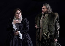 Duelo en la cumbre en el Teatro Real