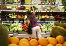 Compras en un supermercado.
