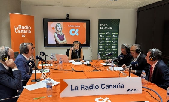 Cajasiete celebra el séptimo foro de la temporada