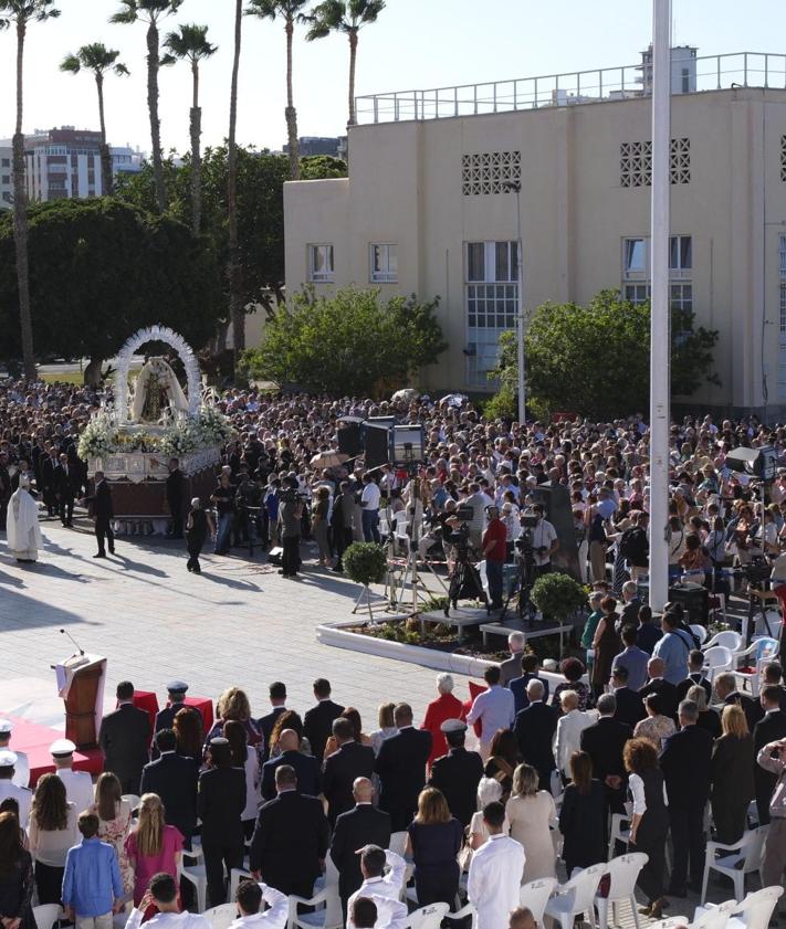 Imagen secundaria 2 - Detalles de la ceremonia.