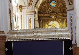El trono de Jesús de la Pasión se encuentra aún en la parroquia de los Santos Mártires.
