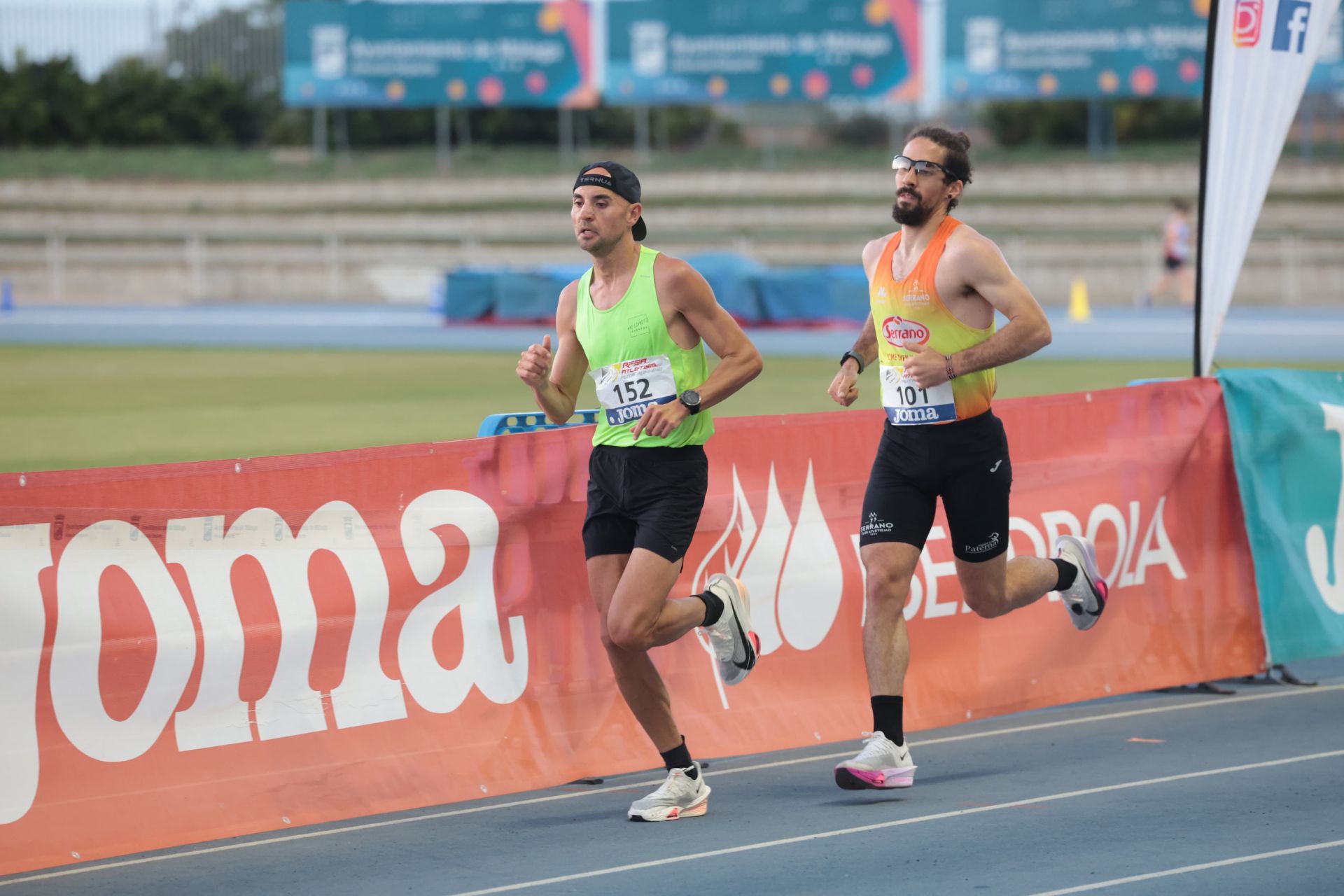 Málaga acoge el Campeonato de España de 50 y 100 kilómetros: ¡búscate en la galería!