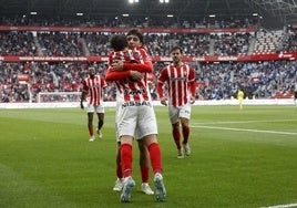 Las puntuaciones de Manuel Rosety a los jugadores del Sporting de Gijón frente al Deportivo de La Coruña