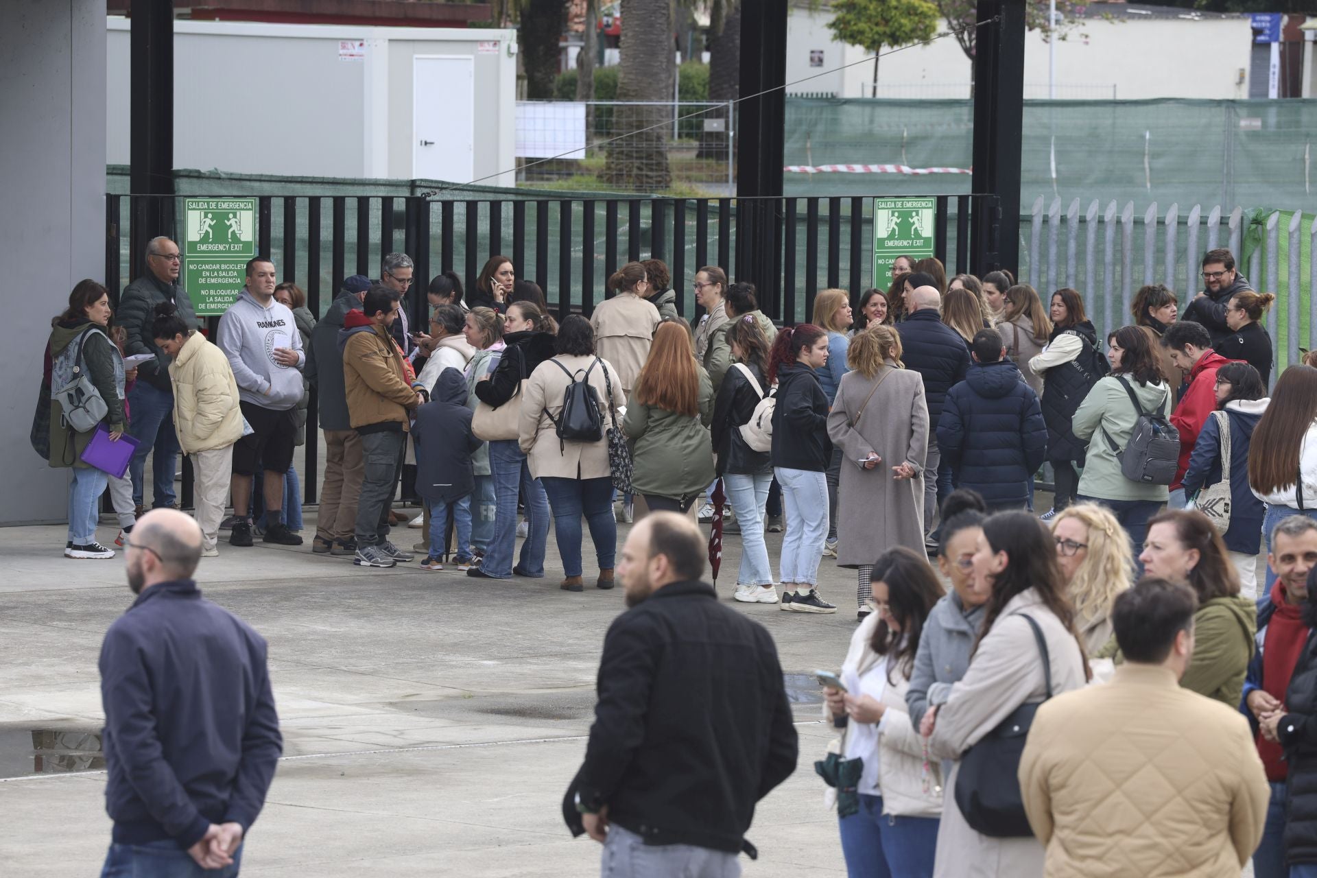Muchos nervios entre los casi 3.000 aspirantes a una plaza en el Ayuntamiento de Oviedo