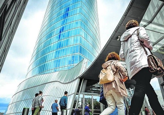 Sede de la compañía eléctrica en Bilbao.