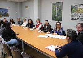 Reunión de la delegación socialista con los trabajadores.