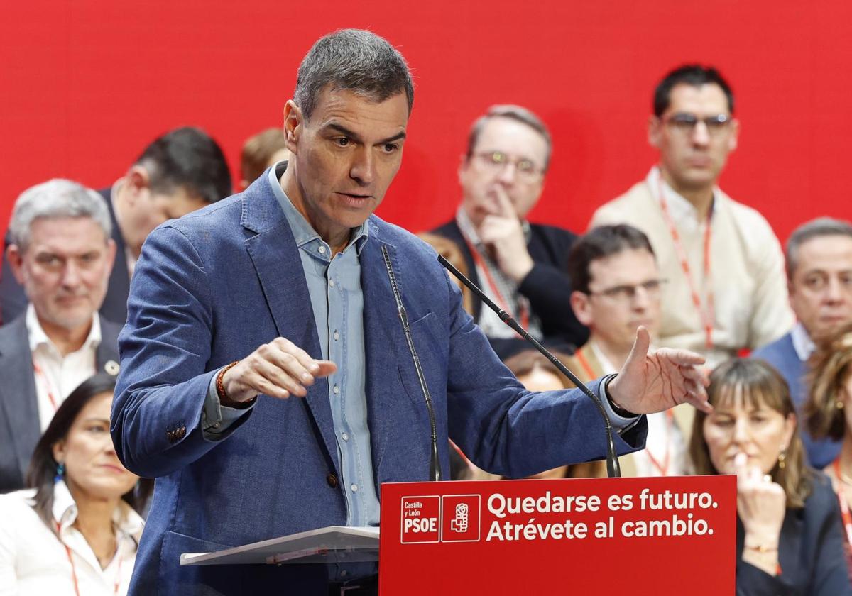 Pedro Sánchez durante la apertura del XI Congreso del PSOECyL.