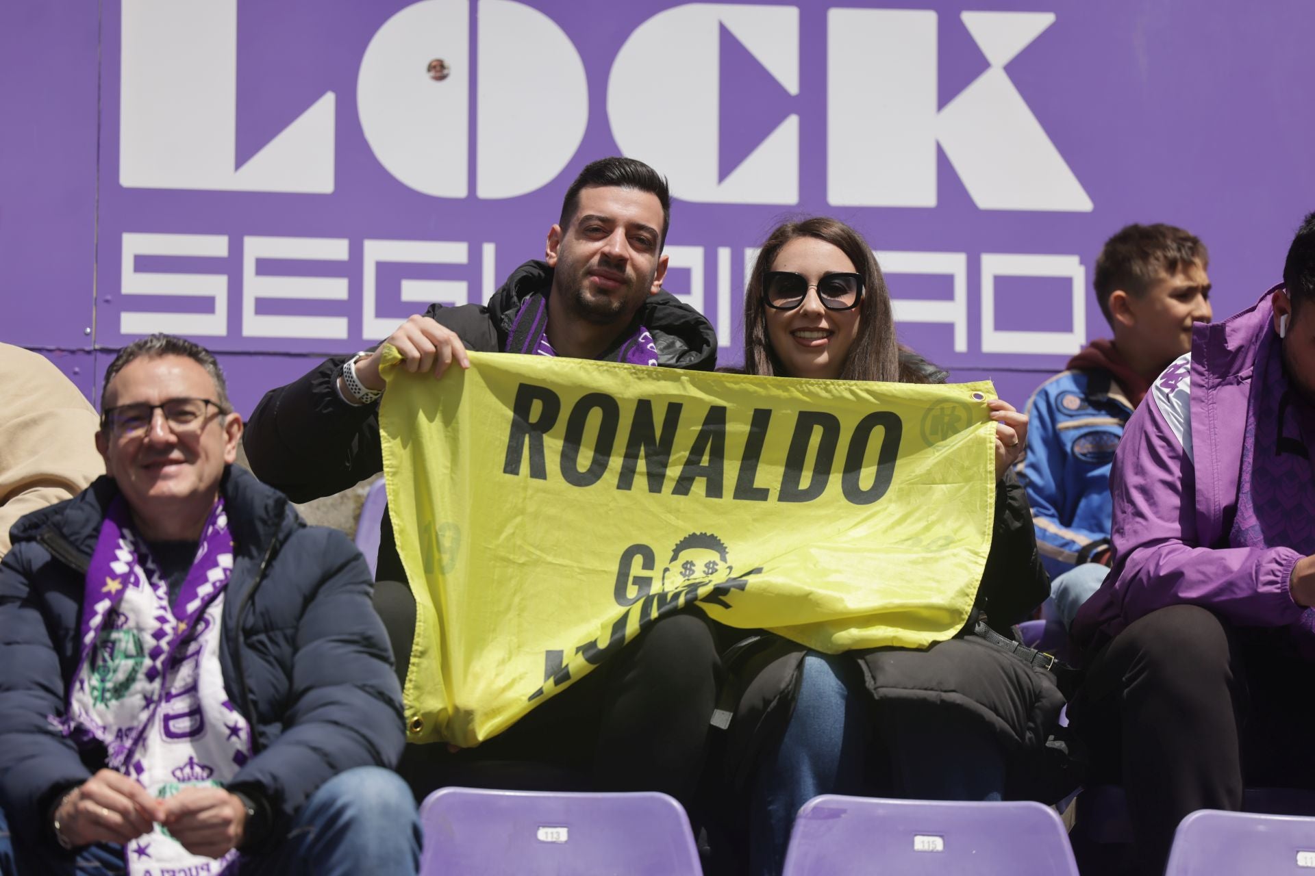 Búscate en la grada del Real Valladolid - Osasuna (1/4)