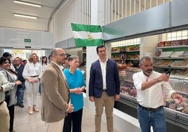 Campohermoso estrena mercado y un entorno renovado