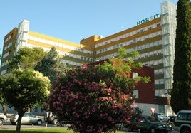 Edificio del Hospital Neurotraumatológico, en la capital jienense.