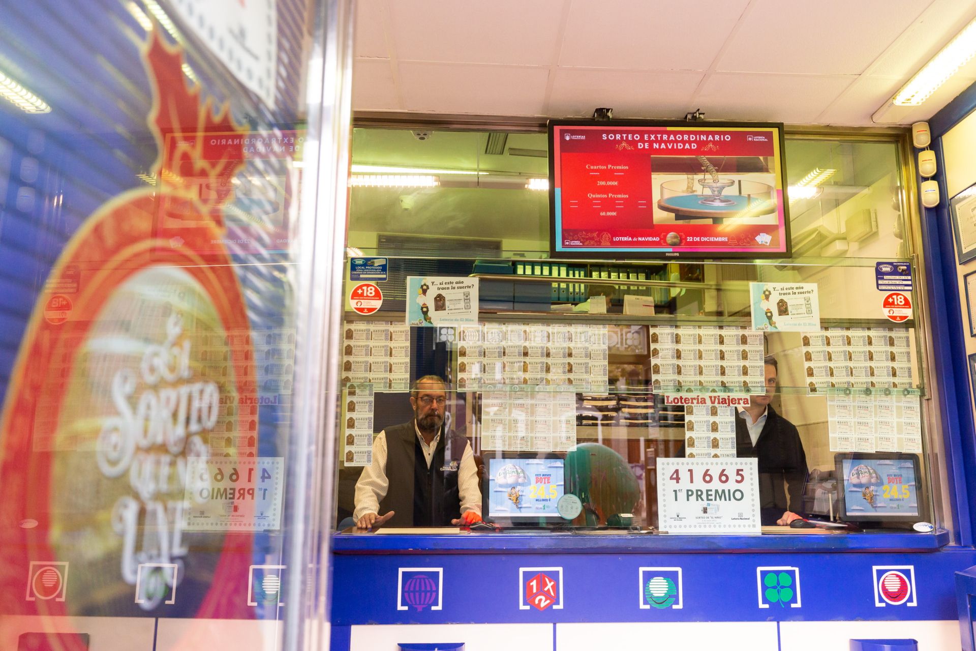 El sorteo del Día del Padre deja un pellizco del segundo premio en Haro