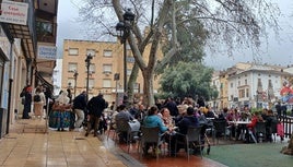Una terraza de Xàtiva, durante las pasadas Fallas.