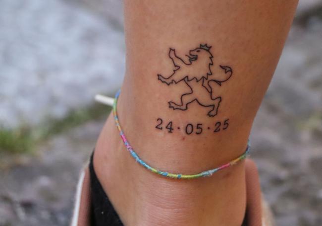 Fornos es uno de los jugadores que se hizo el tatuaje conmemorativo del ascenso.
