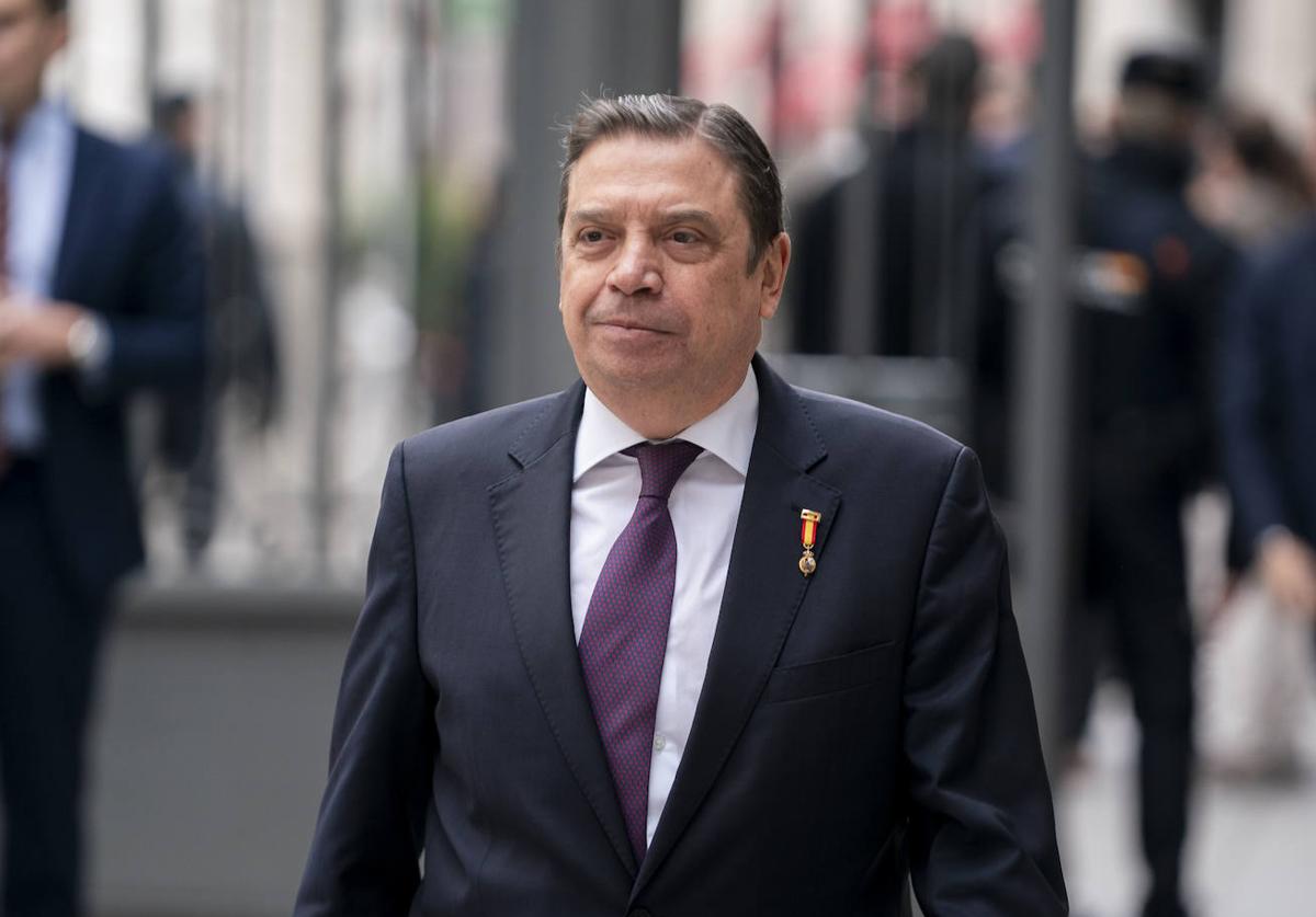 Luis Planas, veteranía política para hacer frente a la subida de precios