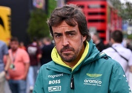 Fernando Alonso, de cumpleaños en el barro