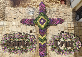 May Crosses of Santa Cruz in 2024.