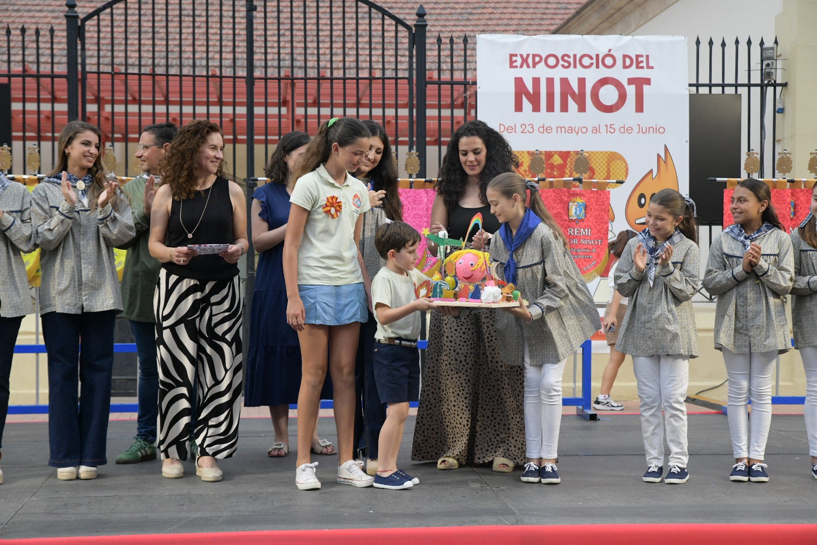 La entrega de premios de la exposición del ninot, en imágenes